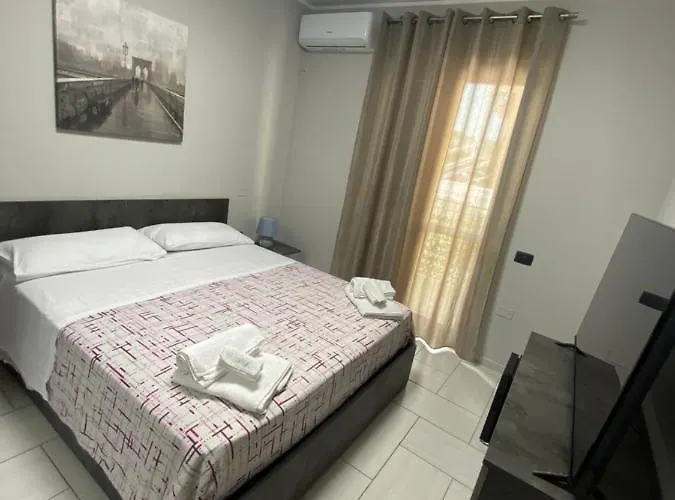 Bed and Breakfast Casa Giuly 181 Napoli